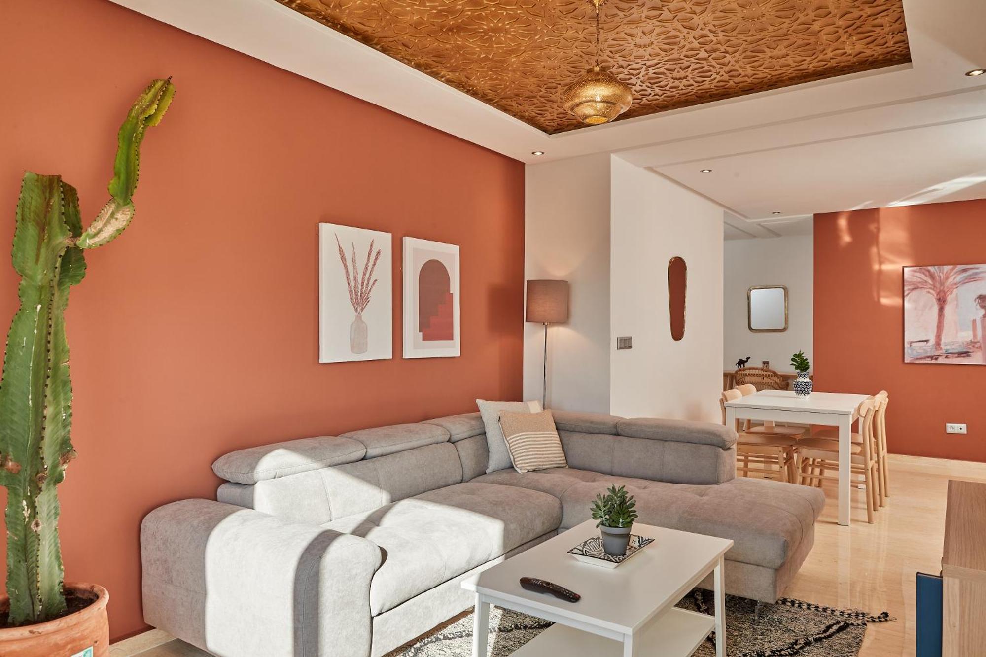 Apartahotel Stayhere - Hassan - Authentic