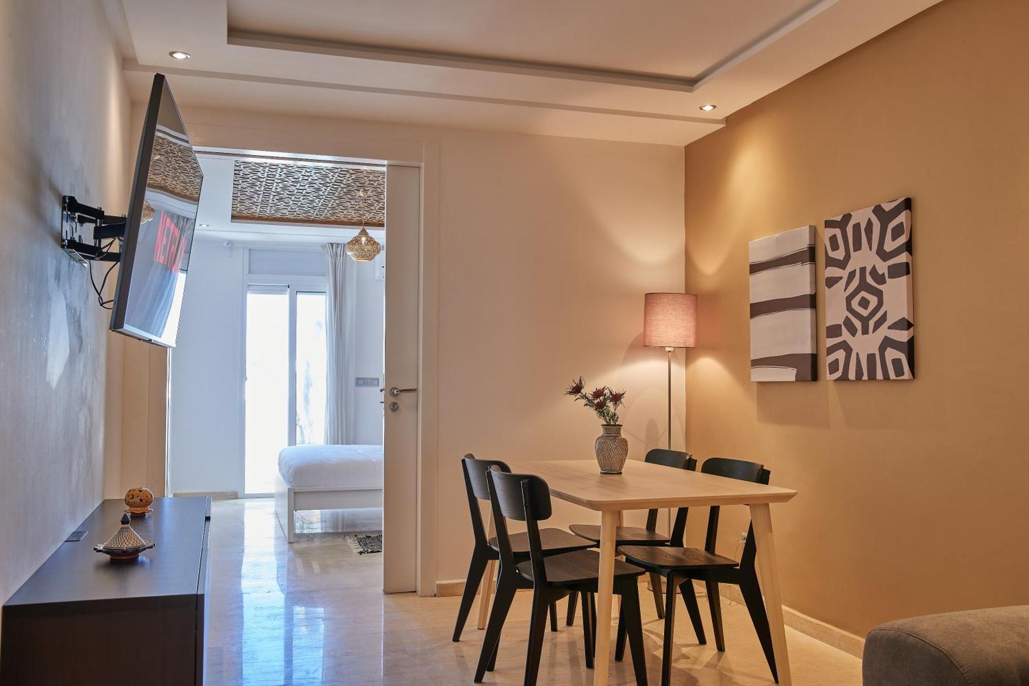 Apartahotel Stayhere - Hassan - Authentic 4*